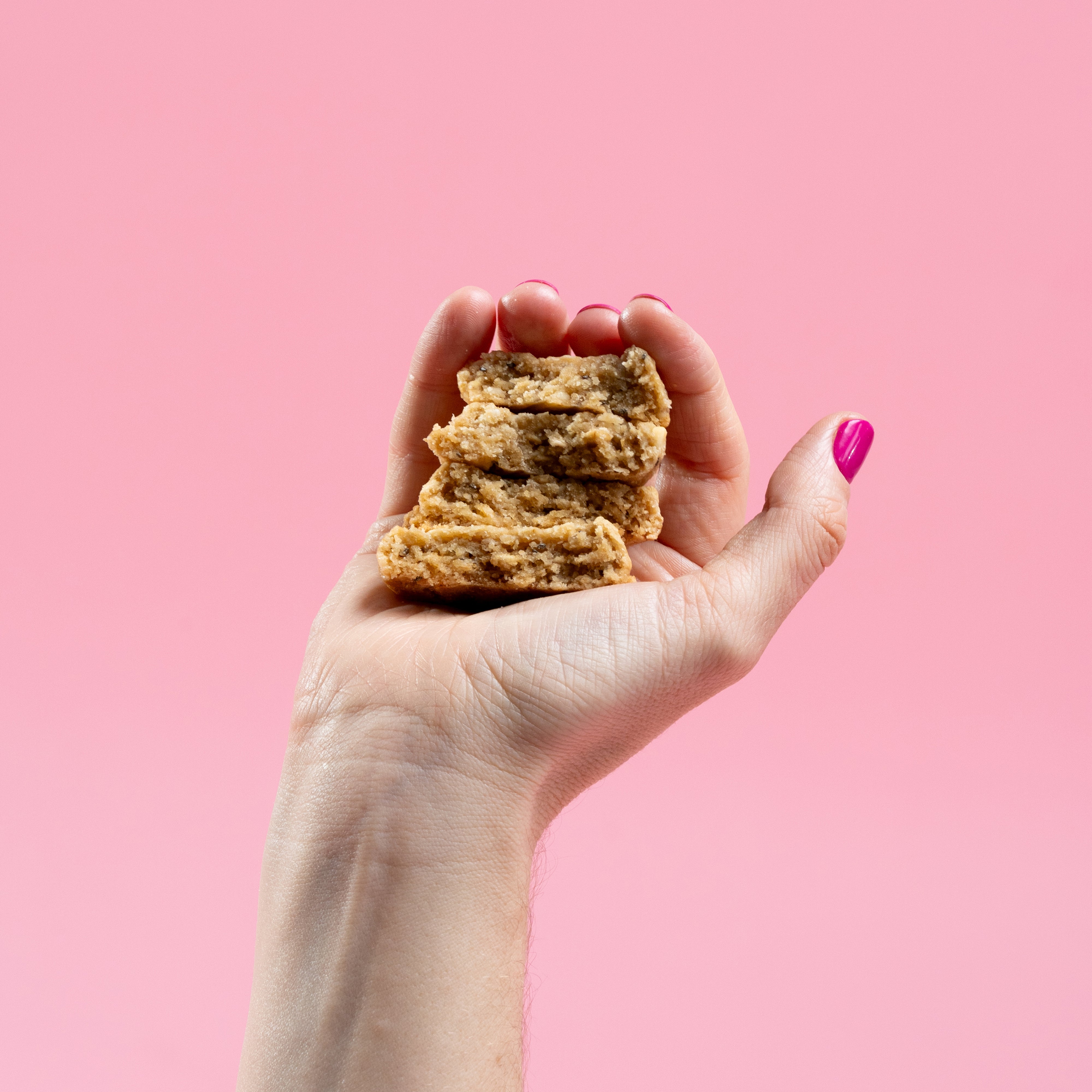 Raspberry & White Choc Mama Biscuits
